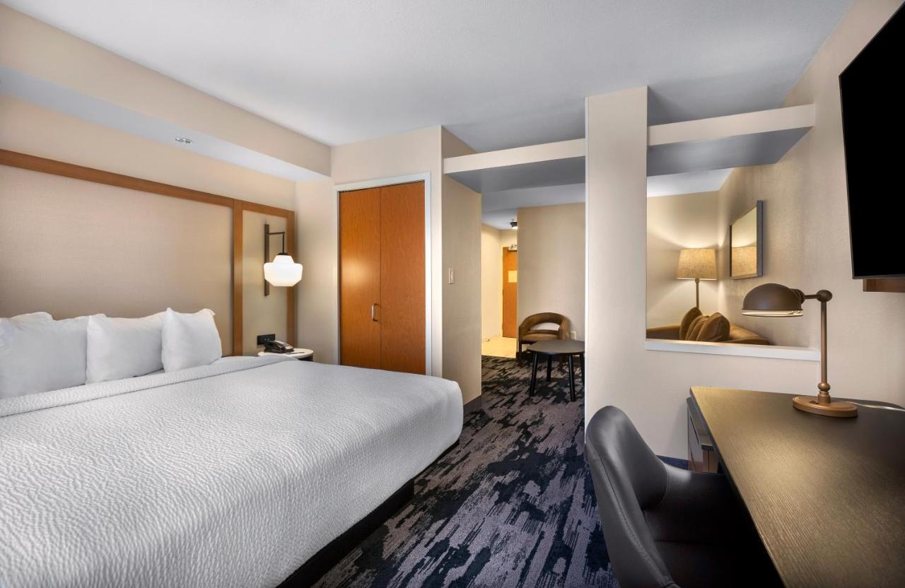Fairfield Inn & Suites אליזבת סיטי מראה חיצוני תמונה