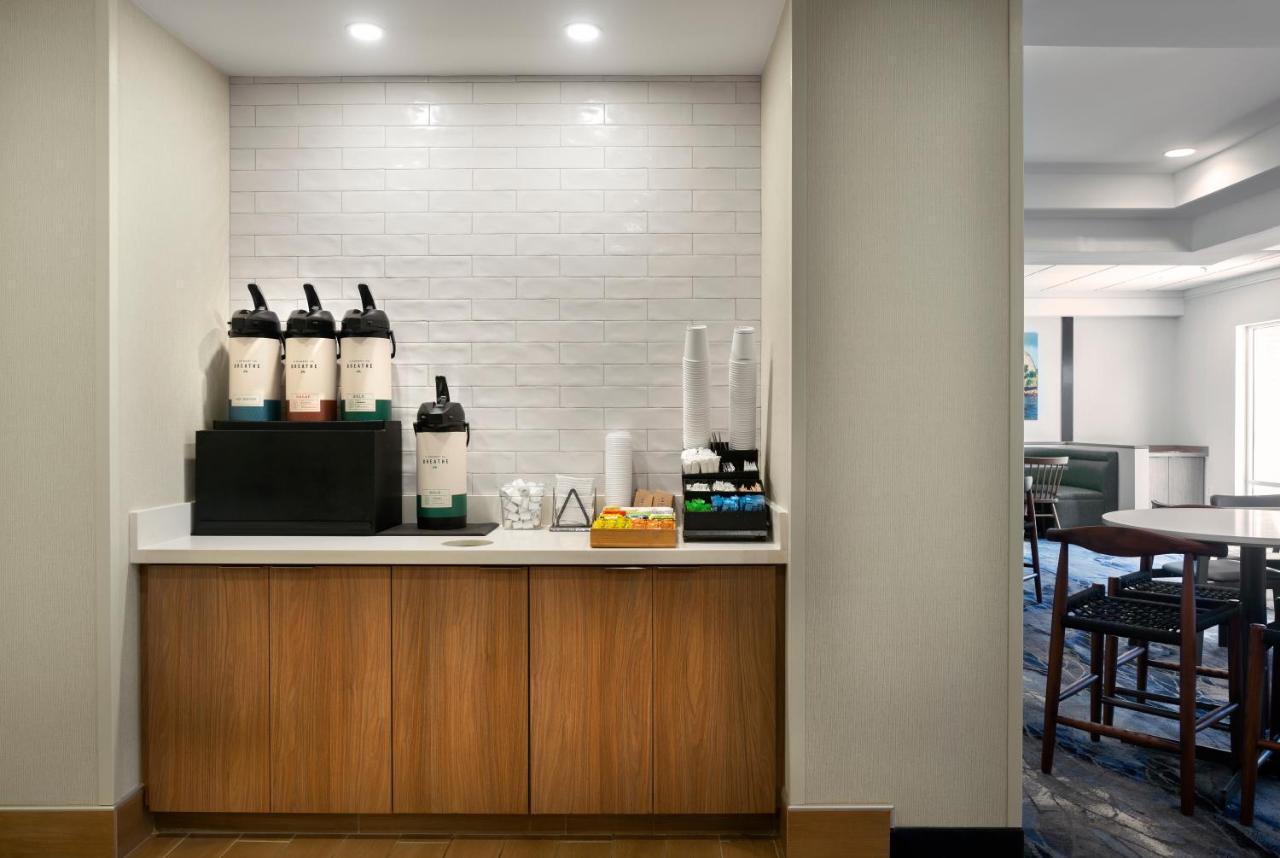 Fairfield Inn & Suites אליזבת סיטי מראה חיצוני תמונה