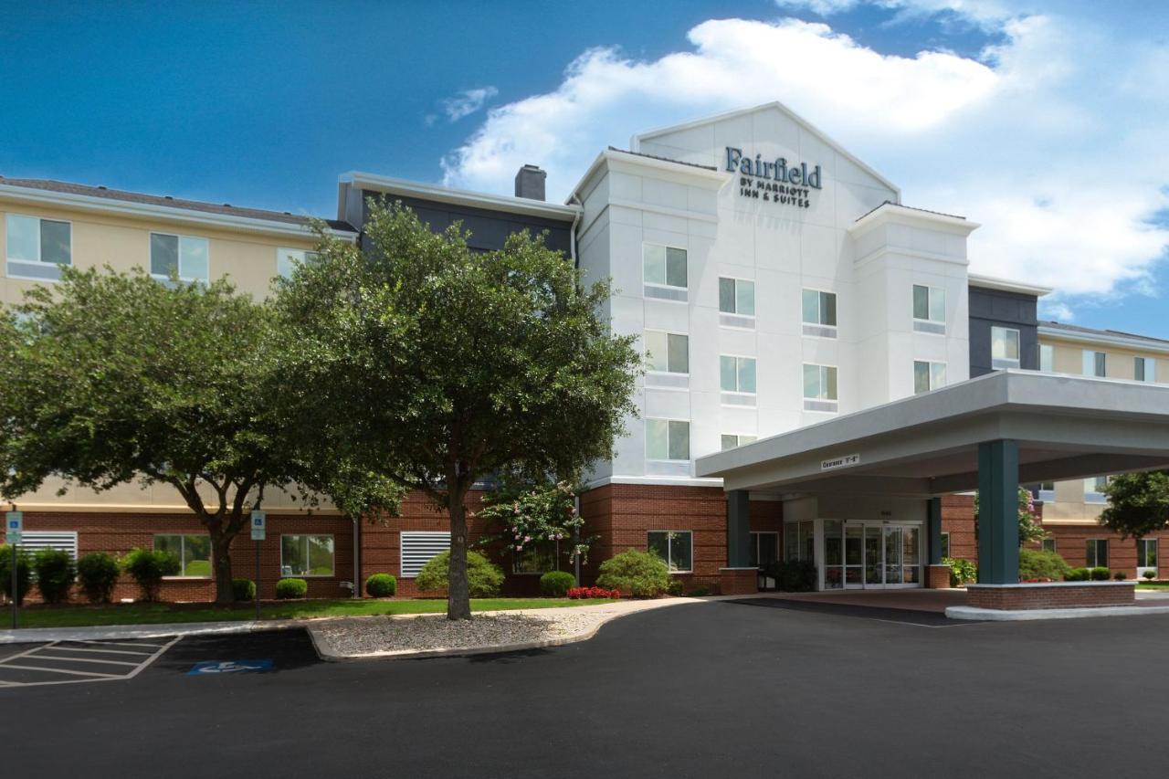 Fairfield Inn & Suites אליזבת סיטי מראה חיצוני תמונה