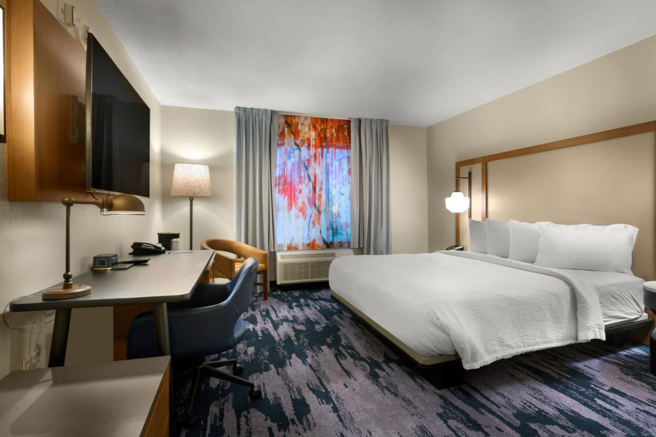 Fairfield Inn & Suites אליזבת סיטי מראה חיצוני תמונה