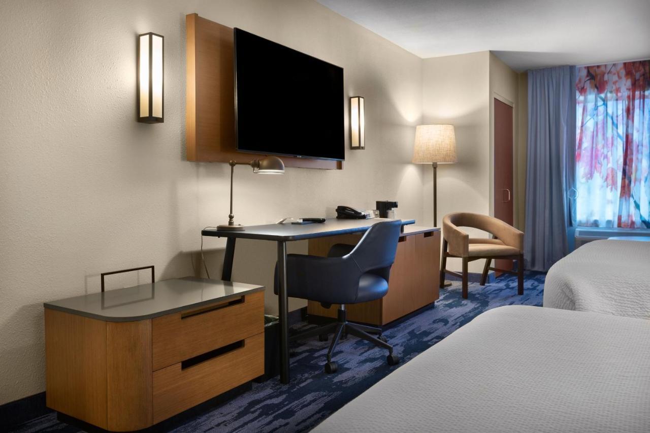 Fairfield Inn & Suites אליזבת סיטי מראה חיצוני תמונה